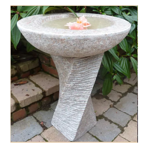 Eastern Edinburgh Birdbath Pinky Granite (60x45x45)